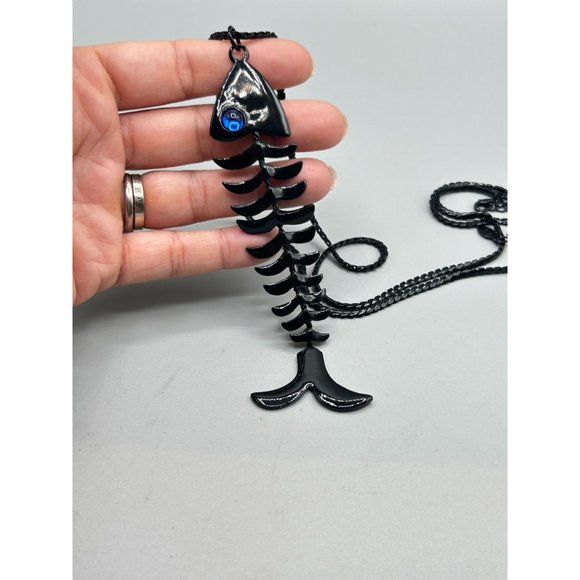 Punk Fun Fish Bone Necklace Black Enamel with Blue Eye Reversible Clear Eye - Picture 4 of 6